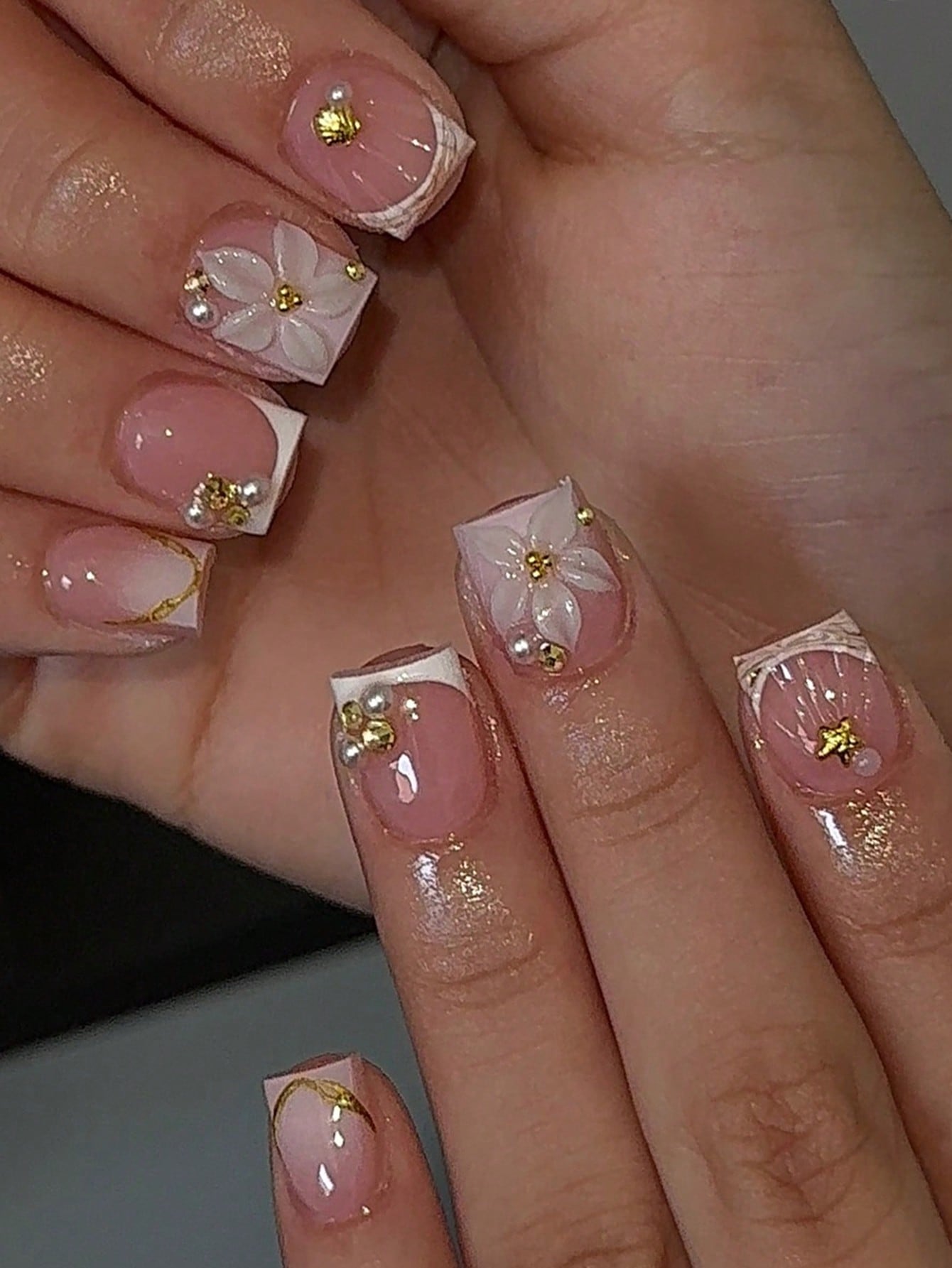 Nail Art French Nails - 24 faux ongles carrés courts blancs
