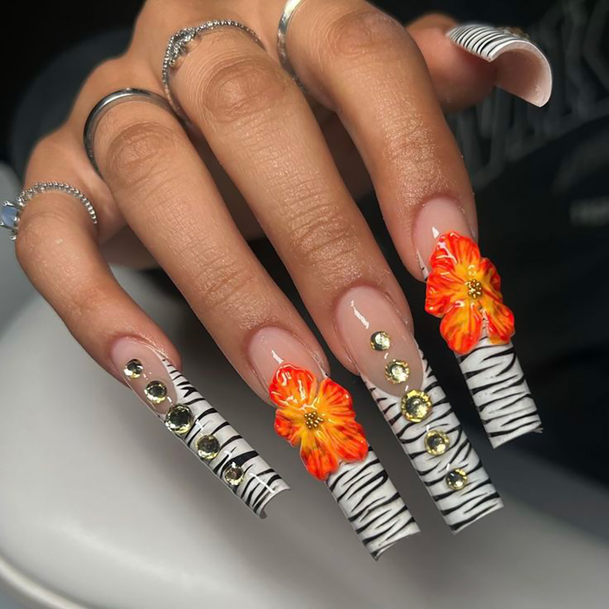 Nail Art French Nails - 24 pièces fleur presse sur ongles