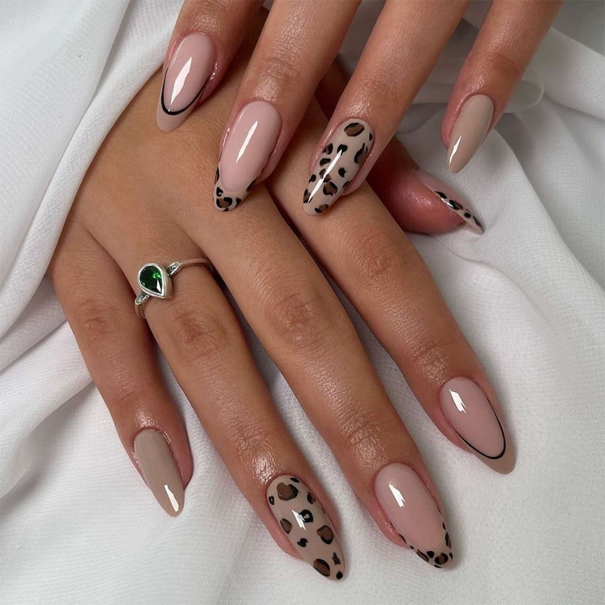 Offre Spéciale : Lot de 24 fau - Nail Art French Nails avis et prix