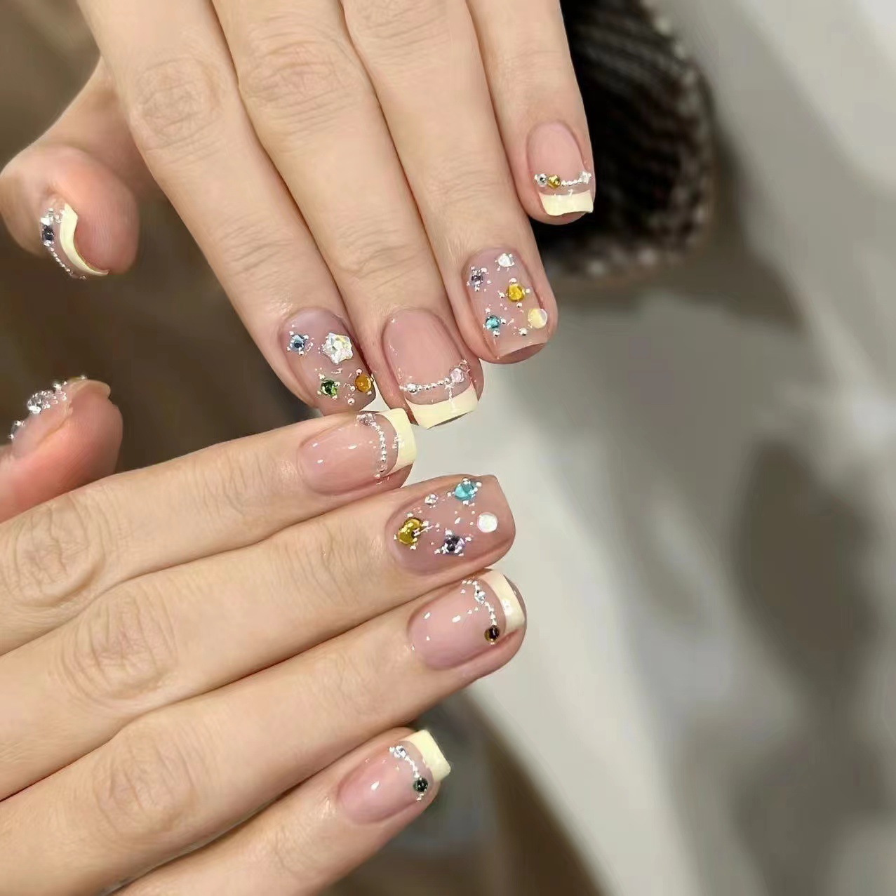 Faux ongles en acrylique faits - Nail Art French Nails avis et prix
